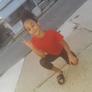 Meet your Posher, Karina